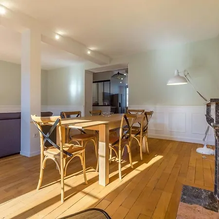 Le Devosge Apartment Dijon